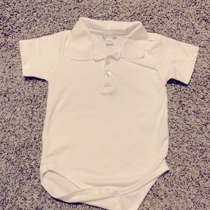 Kissy Kissy white collar button onesie Pima cotton 12 to 18 months